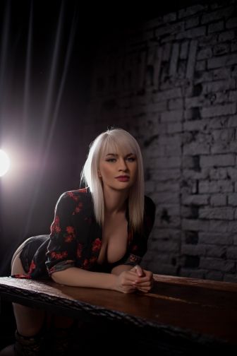 Ночные бабочки Орла: надежные и безопасные сайты для интимного досуга